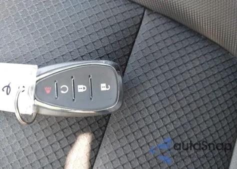 2021 Chevrolet Trailblazer Awd Rs z USA, uszkodzony, nr VIN KL79MUSL7MB086263